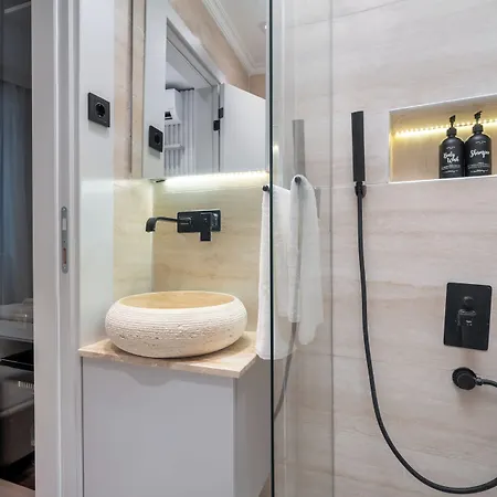 Urban Quarters - Nevizade Istanbul