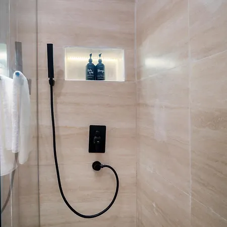 Urban Quarters - Nevizade İstanbul