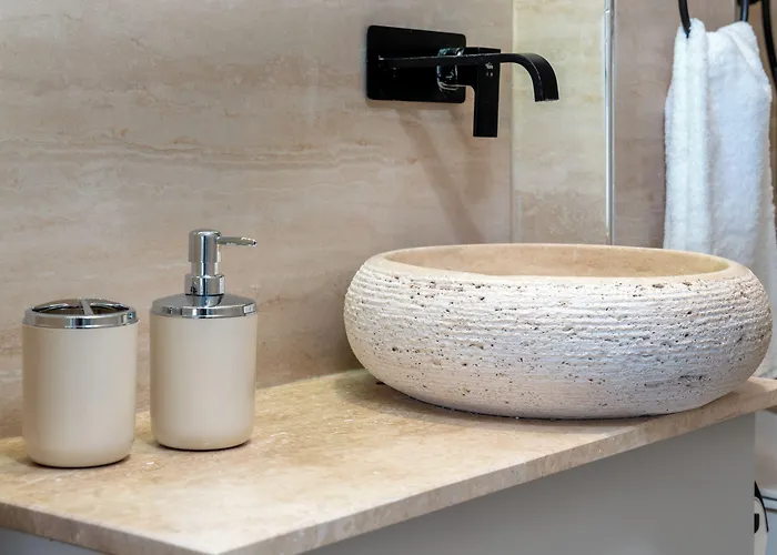 Urban Quarters - Nevizade イスタンブール